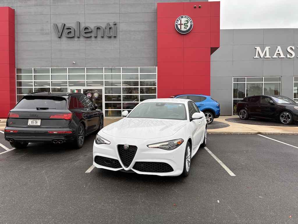 Used 2022 Alfa Romeo Giulia Sprint AWD