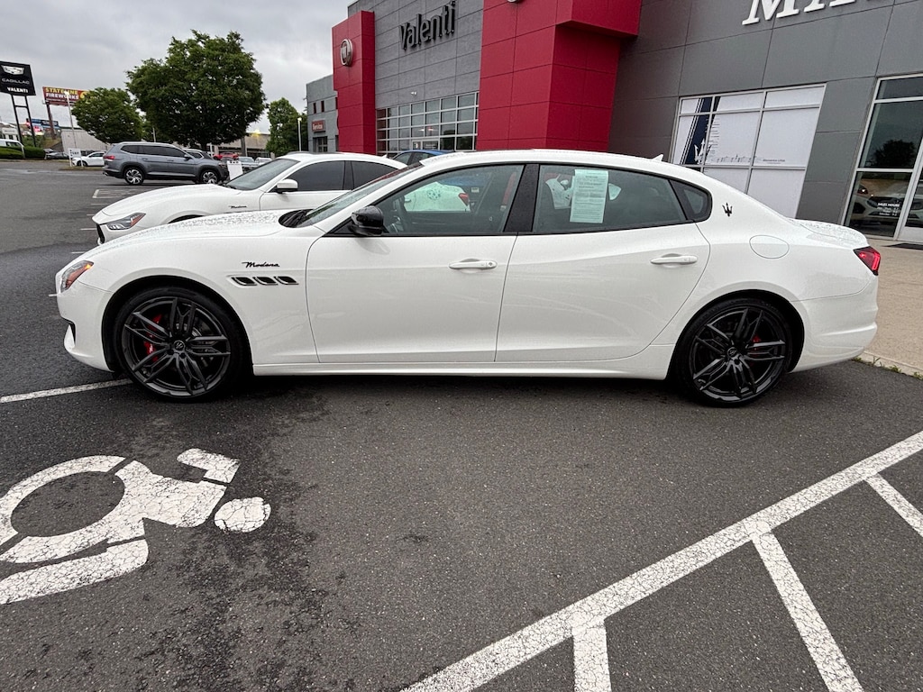 Used 2022 Maserati Quattroporte Modena Modena 3.0L