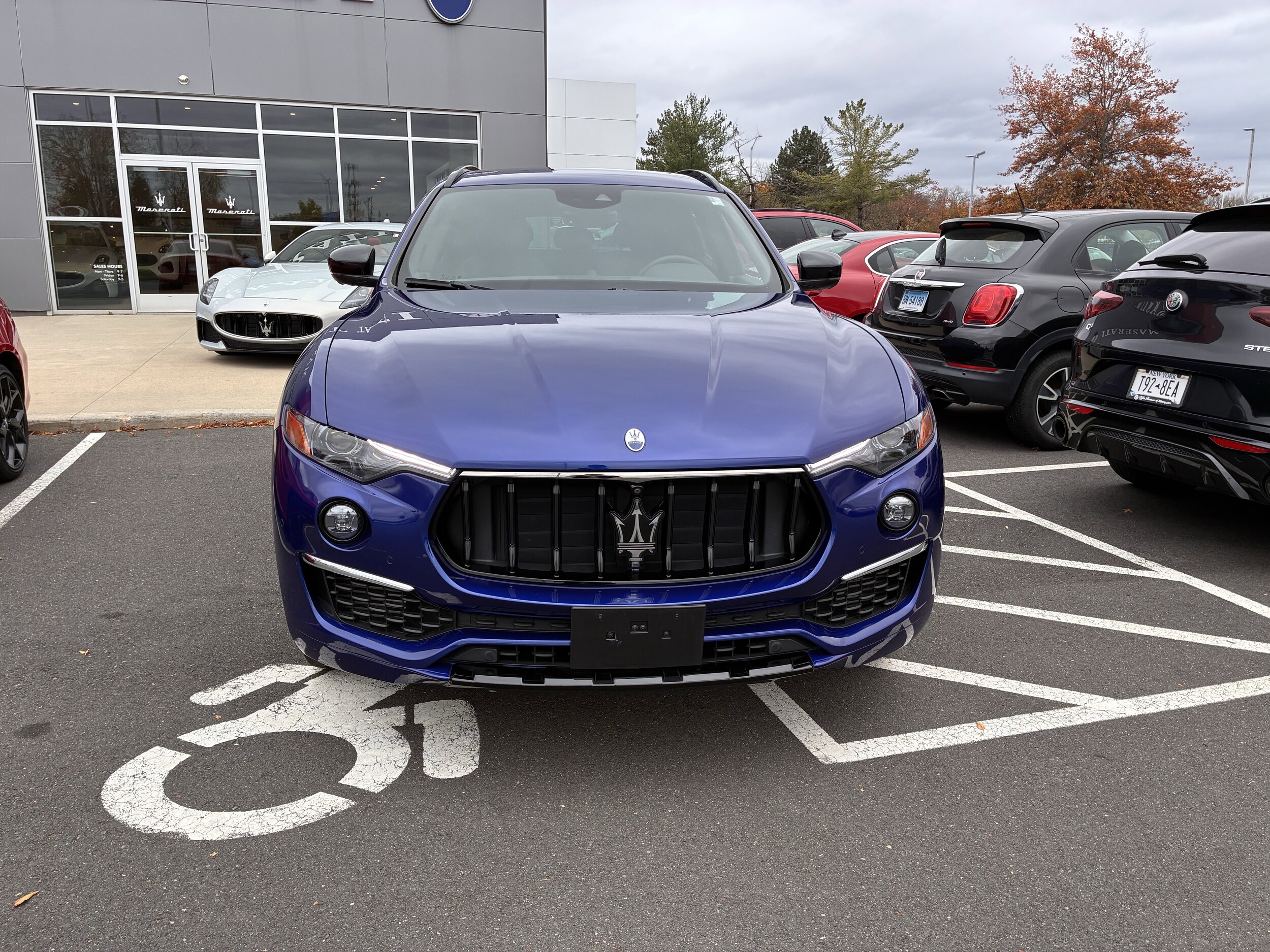 2022 Maserati Levante GT photo 3
