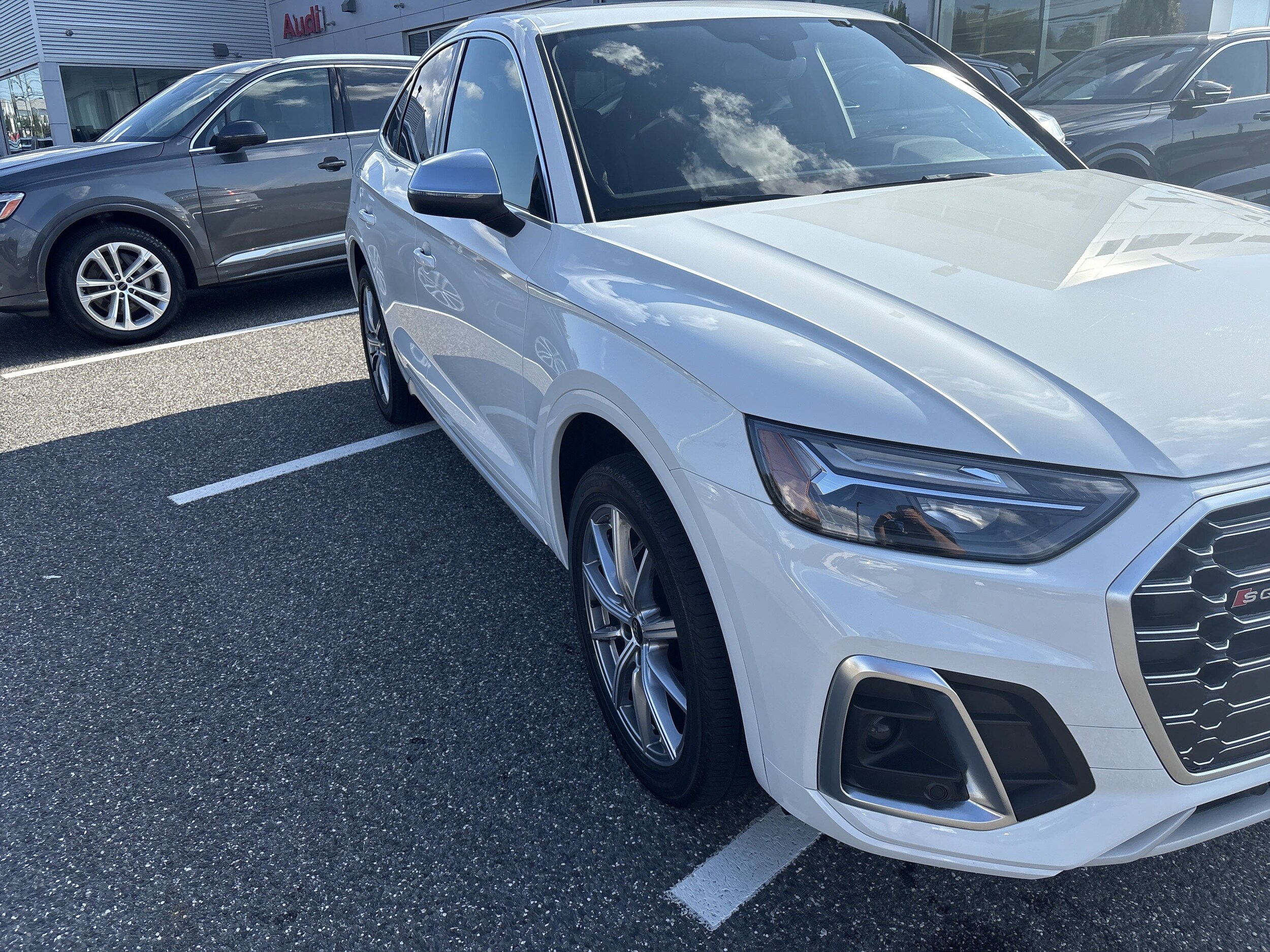 2022 Audi SQ5 Premium photo 3