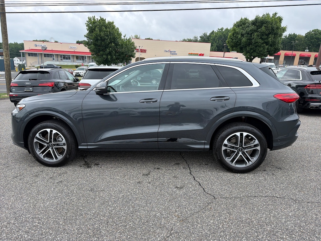 Certified 2025 Audi Q5 PREMIUM SUV