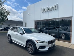 2026 Volvo V60 Cross Country Ultra B5 AWD Ultra