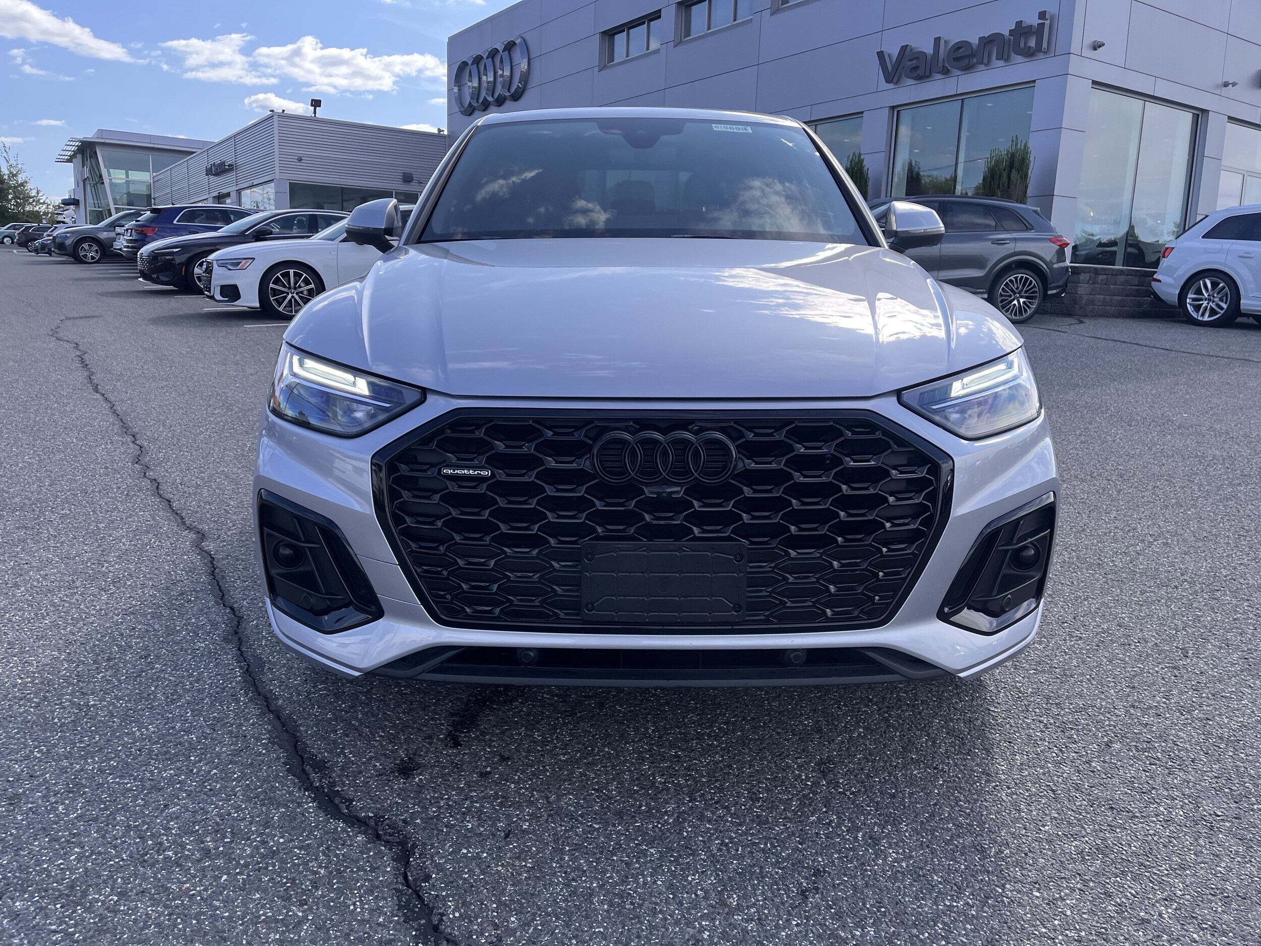 2023 Audi Q5 Sportback S line Premium photo 2