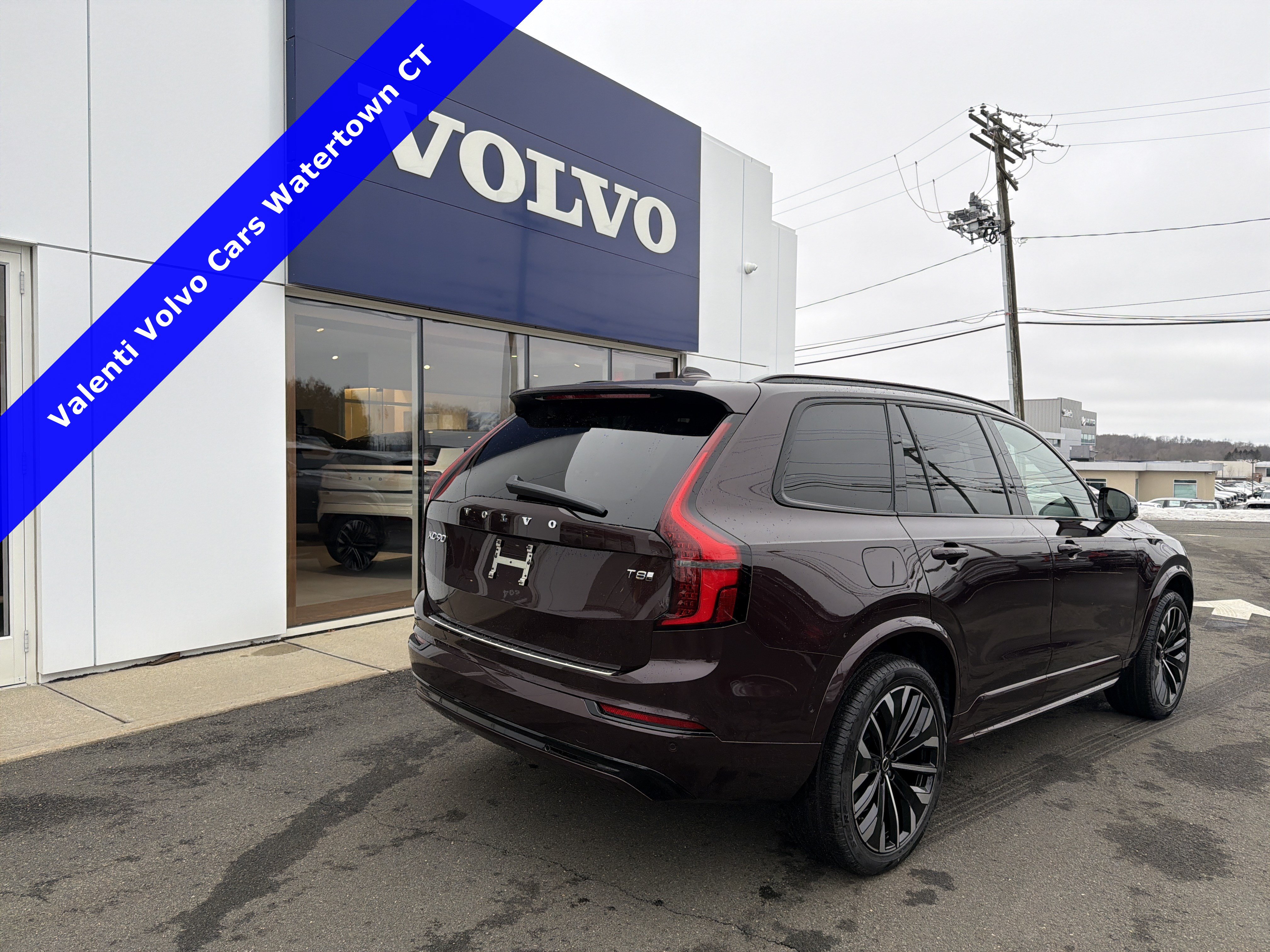 New 2026 Volvo XC90 Plug-In Hybrid