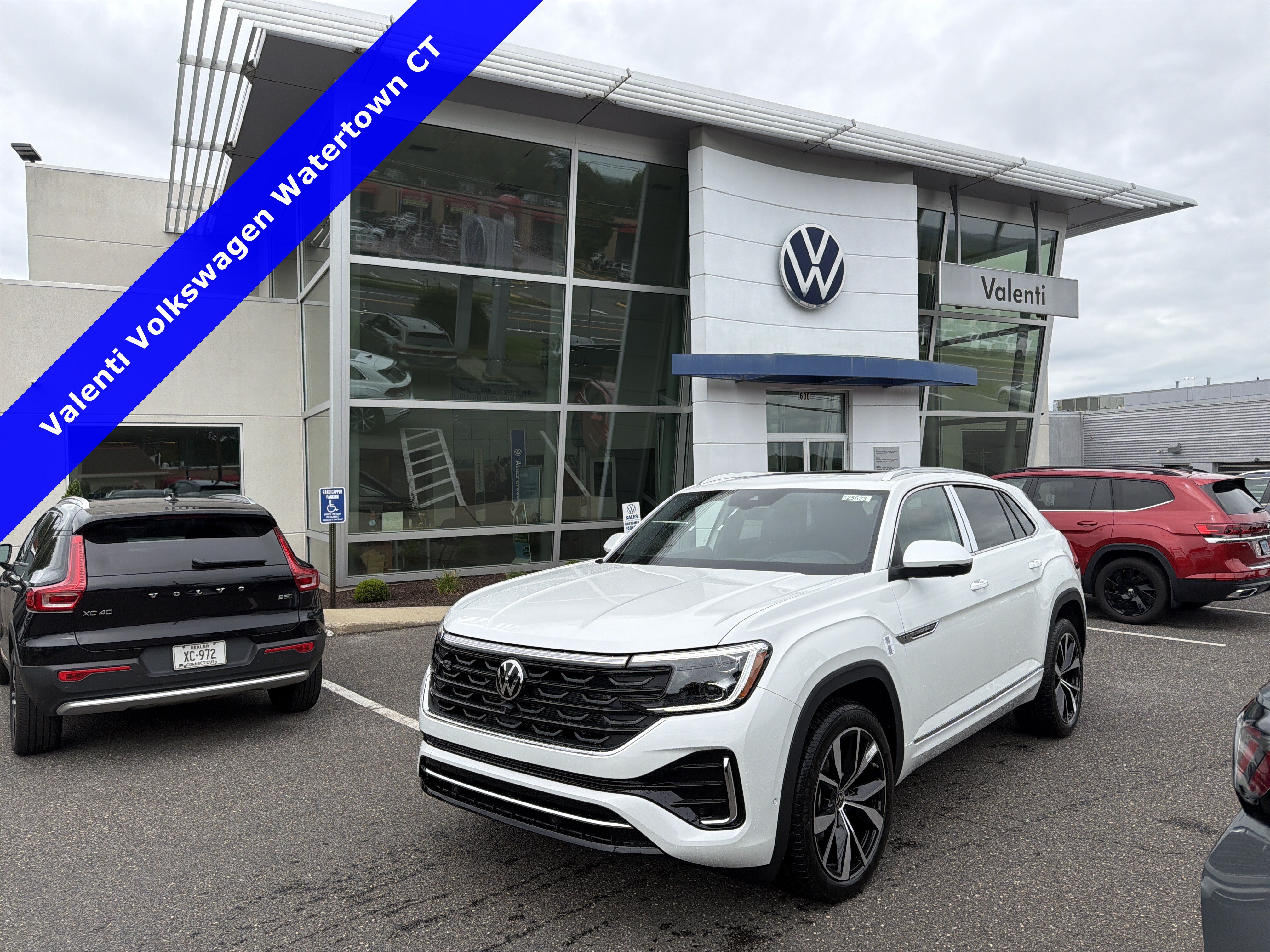  Volkswagen Atlas Cross Sport