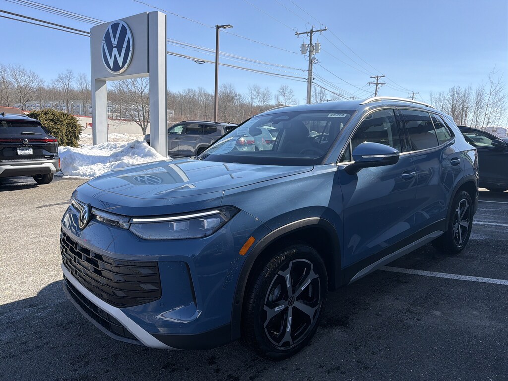 New 2026 Volkswagen Tiguan SE 2.0T SE 4MOTION