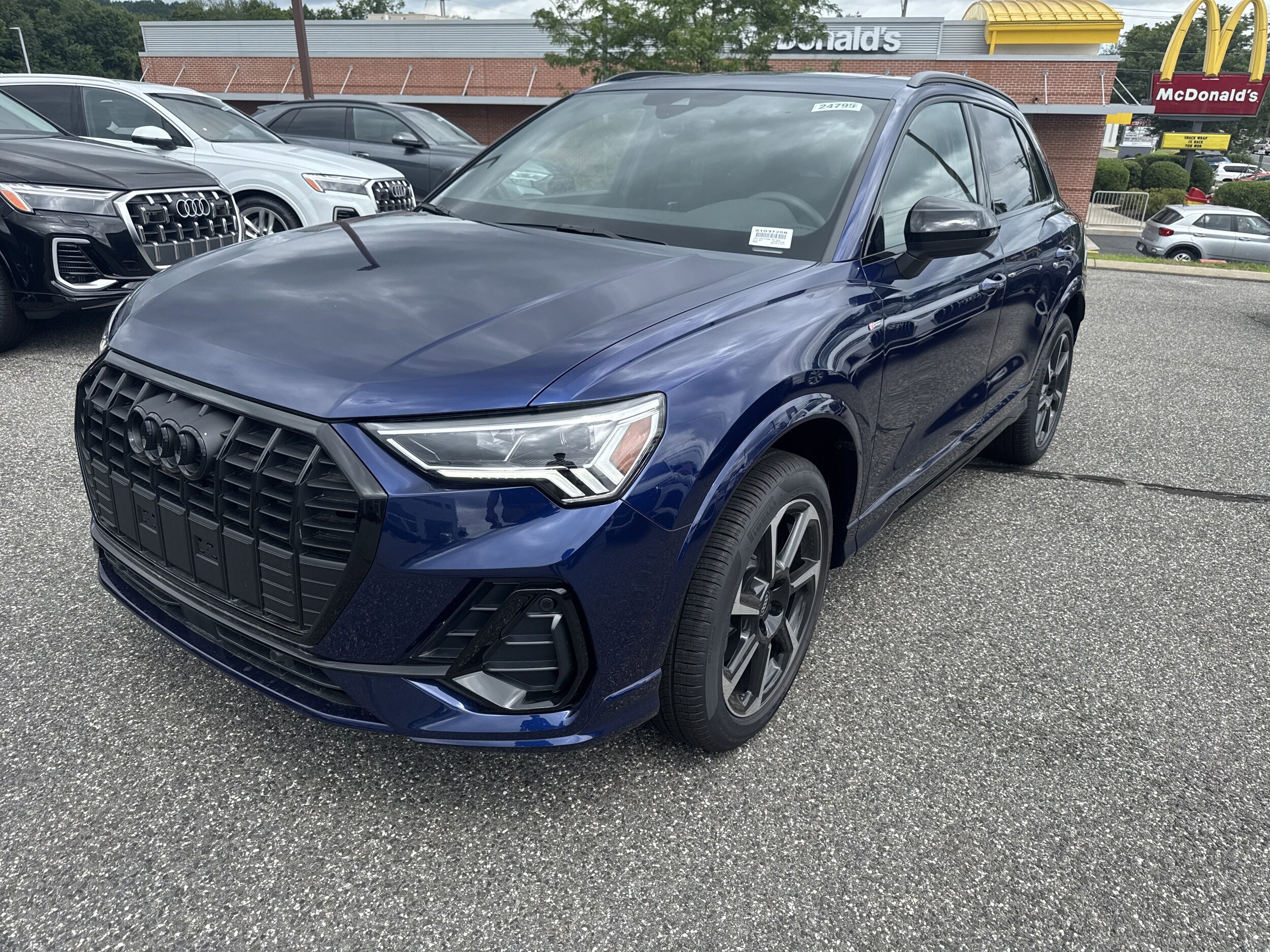 2025 Audi Q3 45 TFSI S line Premium Plus photo 2