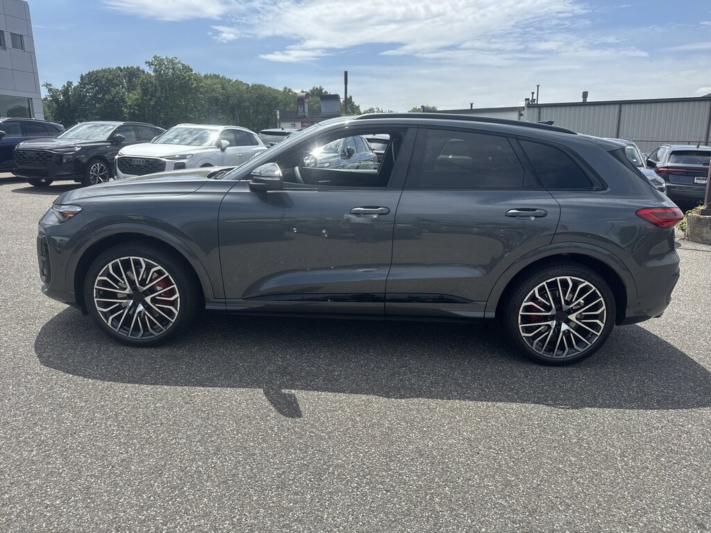 New 2026 Audi SQ5