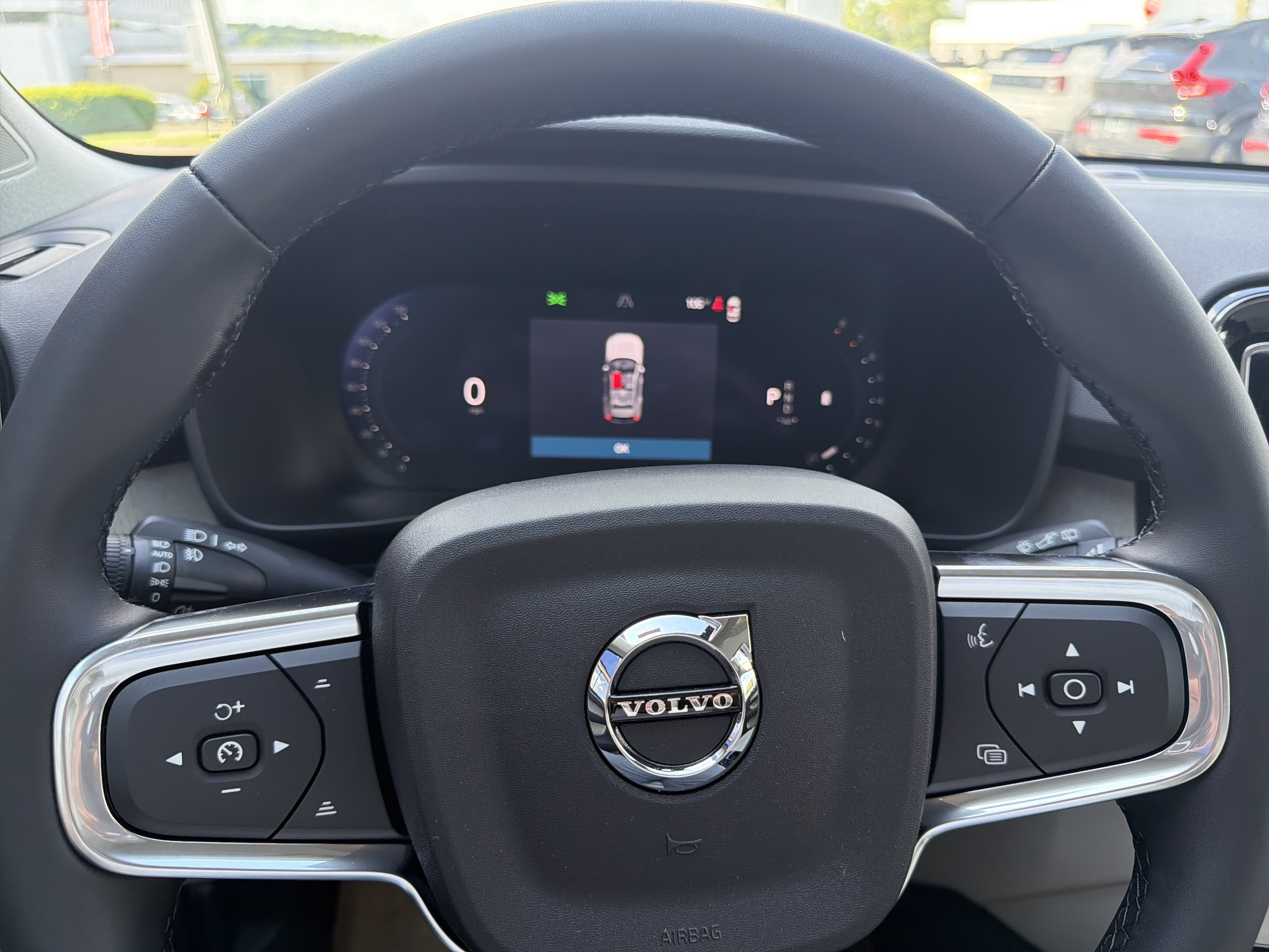 2026 Volvo XC40 Plus - Photo 20