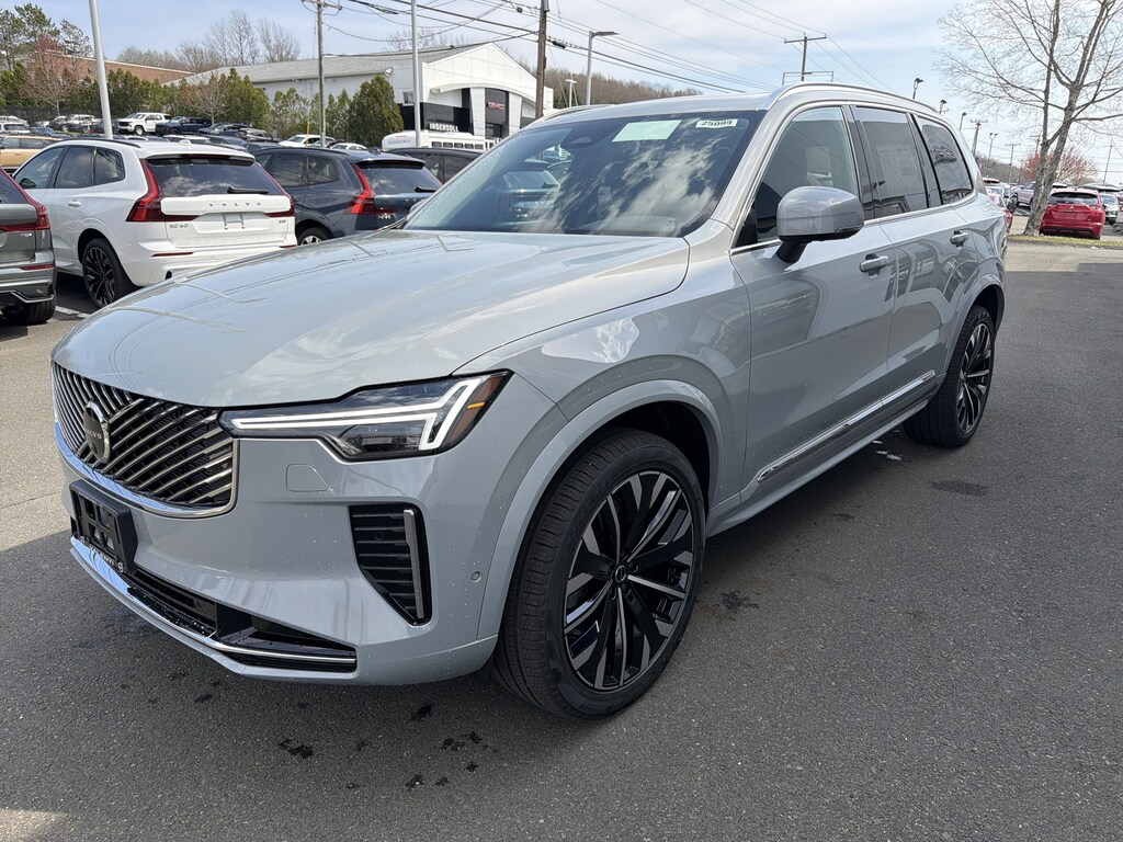 New 2026 Volvo XC90 Plus B6 AWD Plus 7-Seater