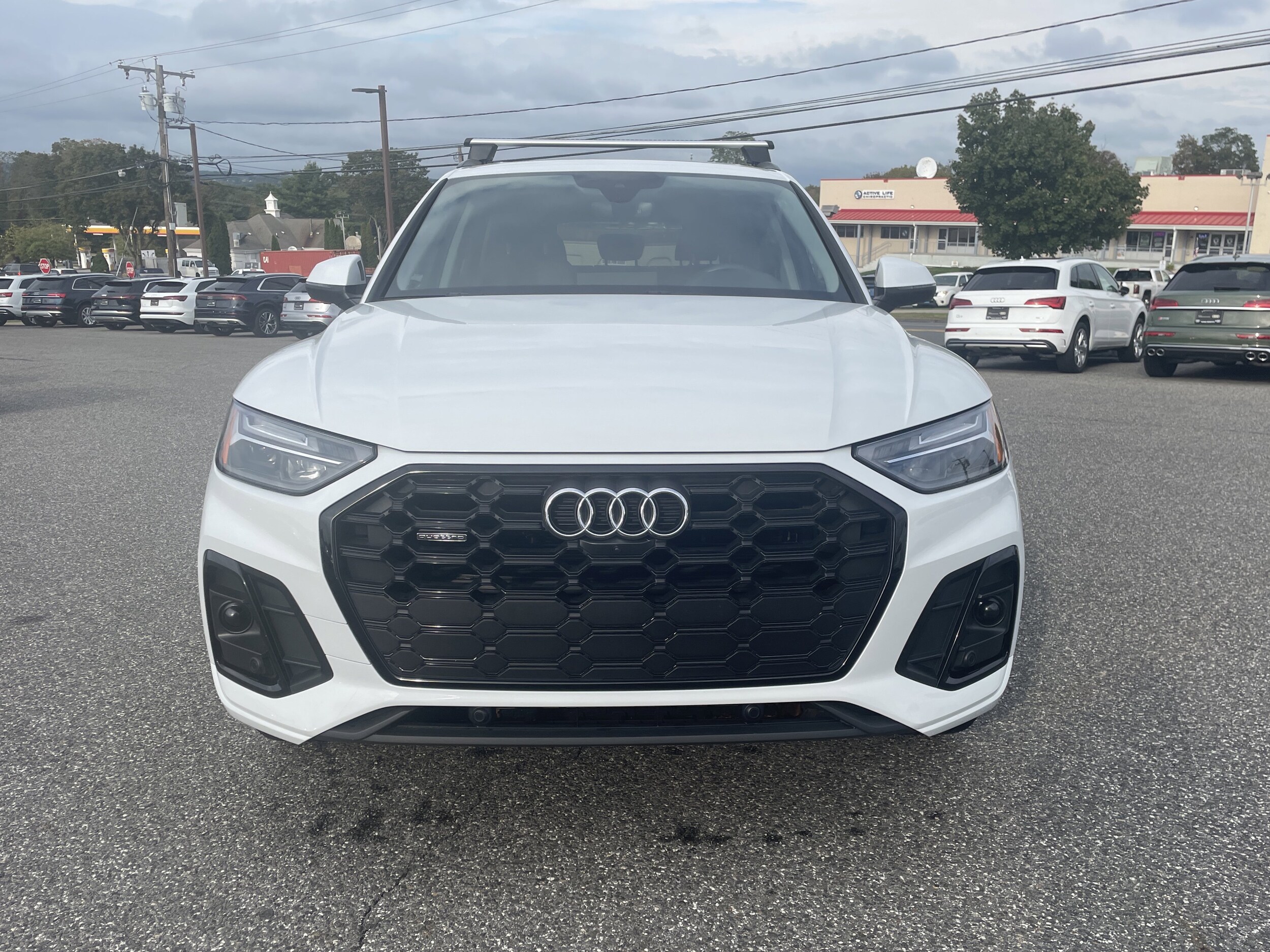 2023 Audi Q5 S line Premium Plus photo 2