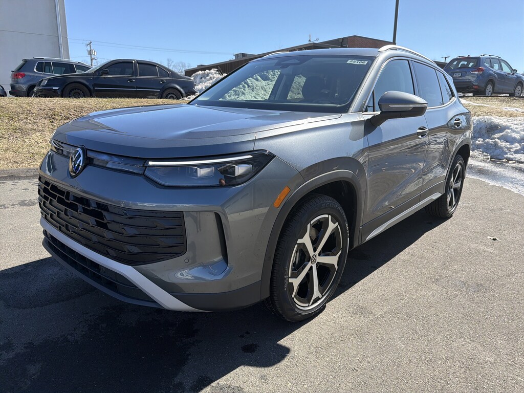 New 2026 Volkswagen Tiguan SE 2.0T SE 4MOTION