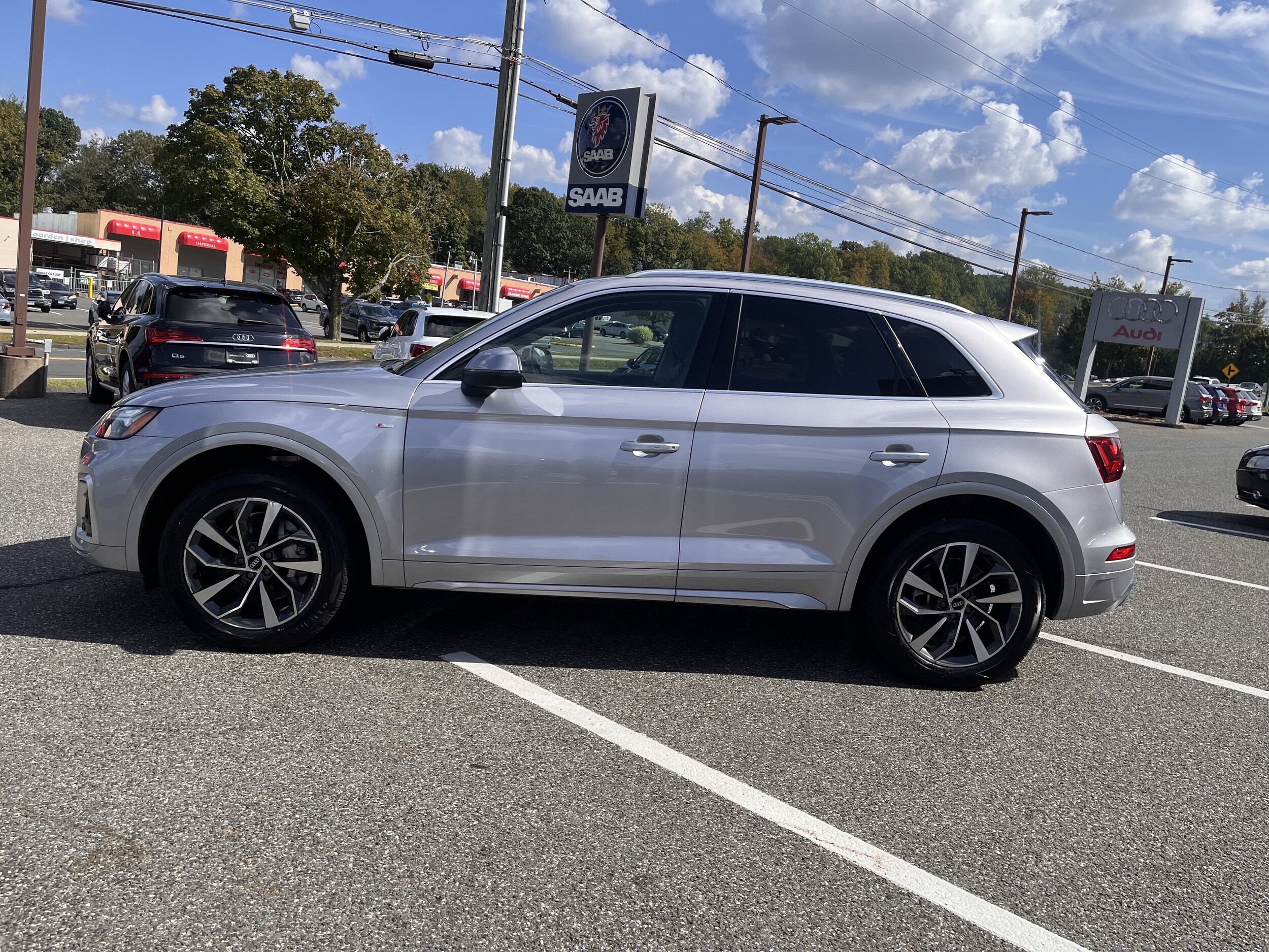 2022 Audi Q5 S line Premium Plus photo 4