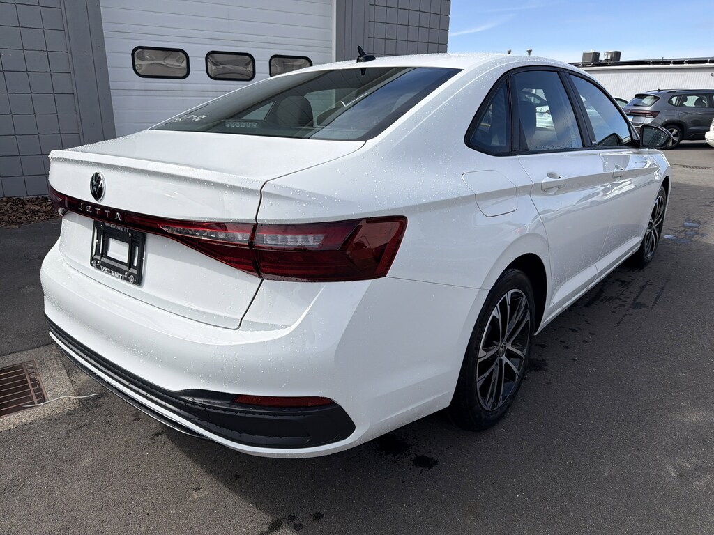 New 2026 Volkswagen Jetta Sport Sport Auto
