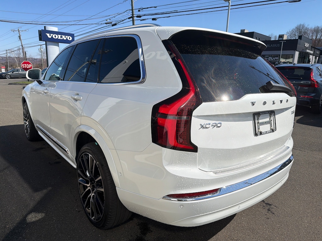 New 2026 Volvo XC90 Plus B6 AWD Plus 7-Seater