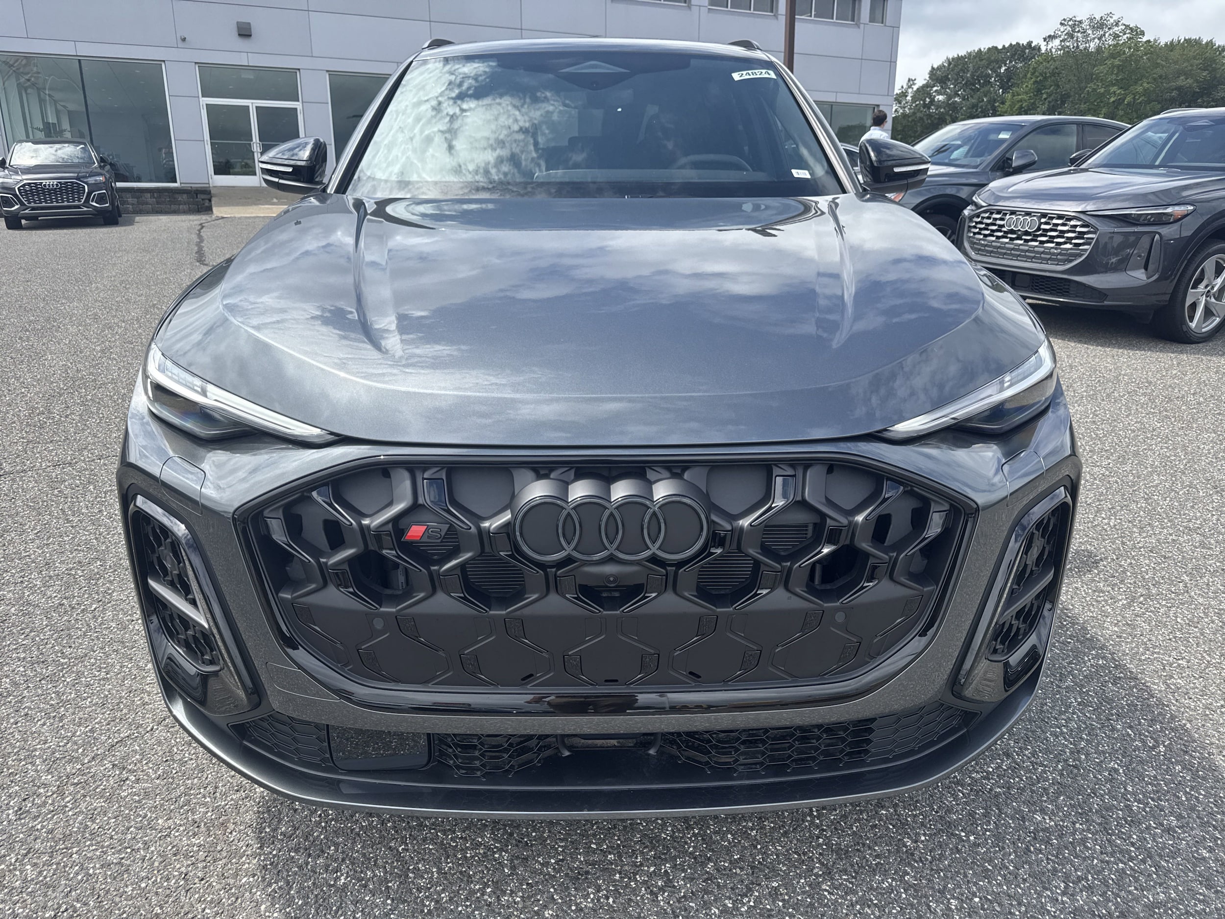 2025 Audi SQ5 Premium Plus