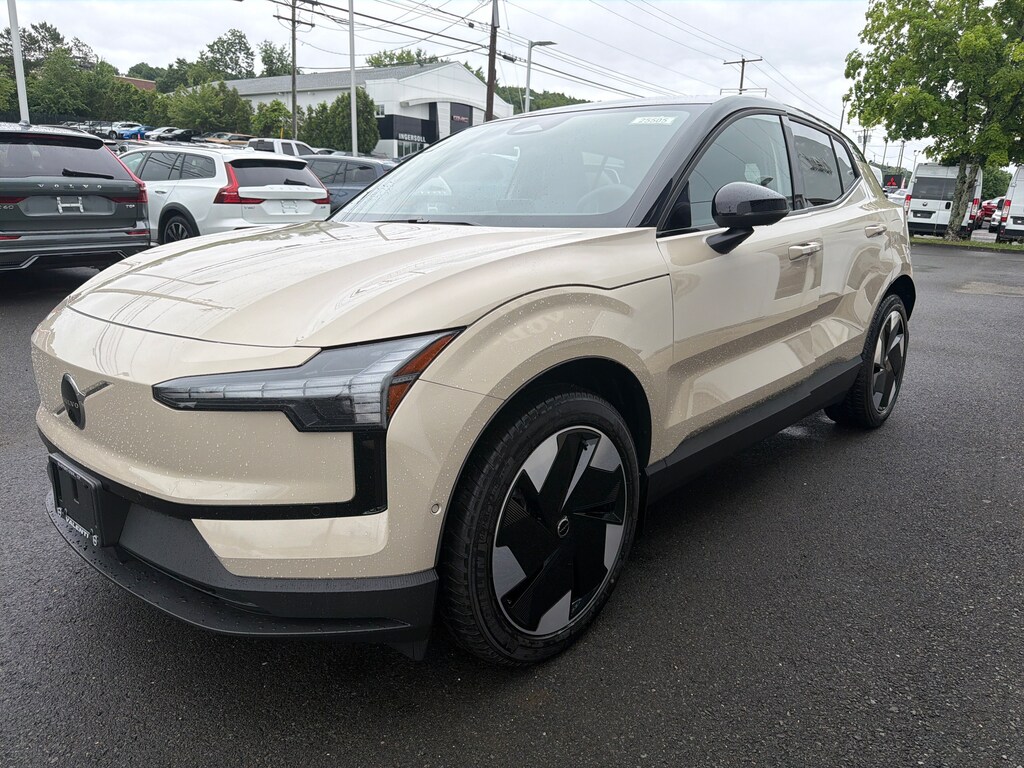 New 2026 Volvo EX30