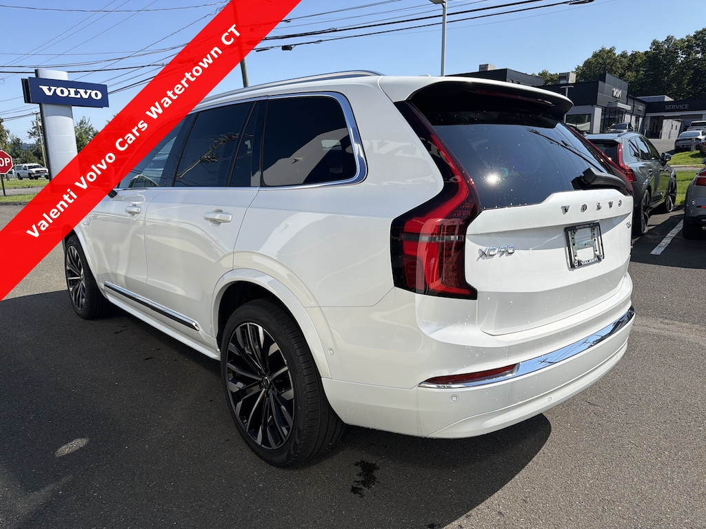 New 2026 Volvo XC90 Plug-In Hybrid