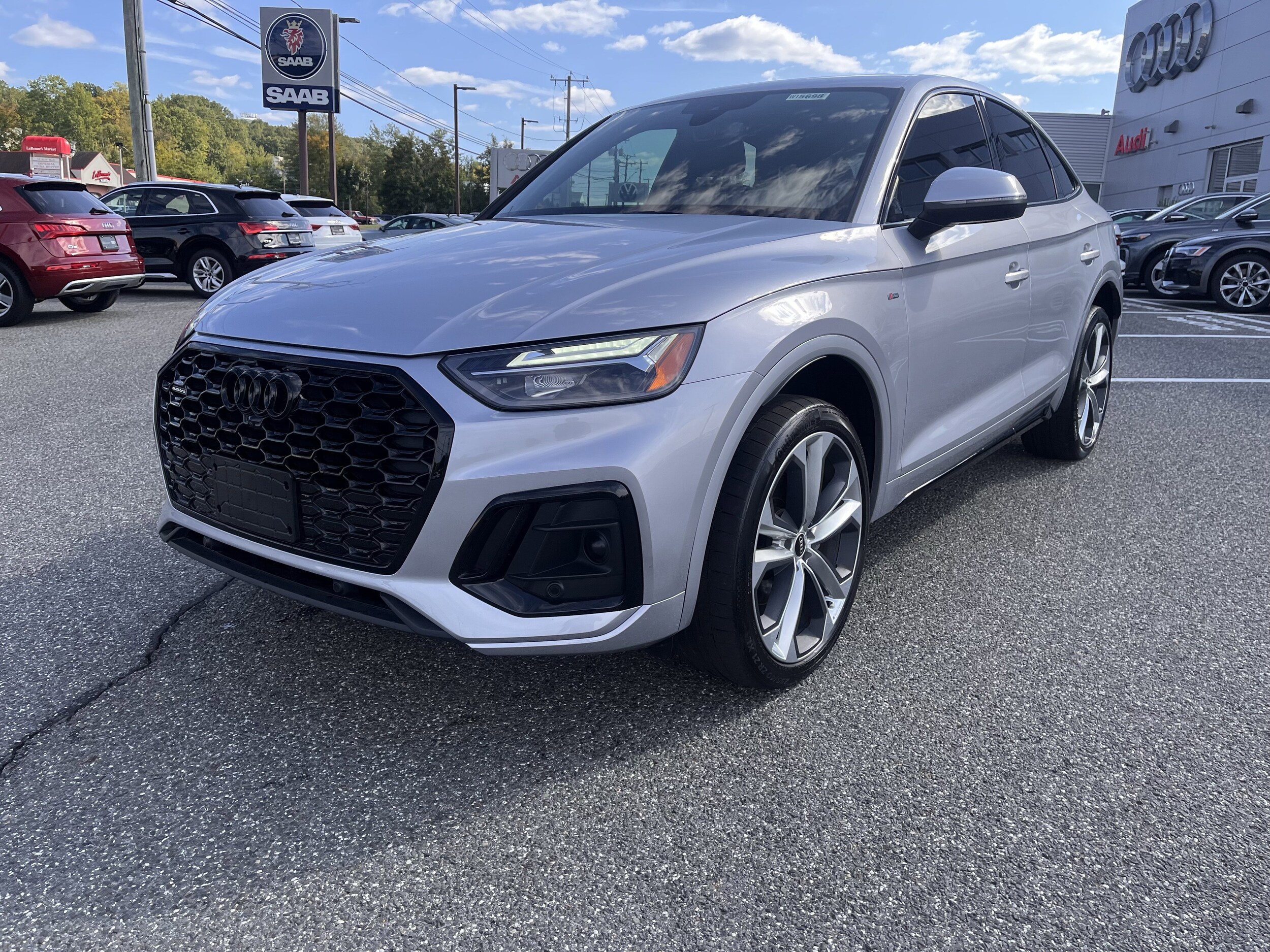 2023 Audi Q5 Sportback S line Premium photo 3