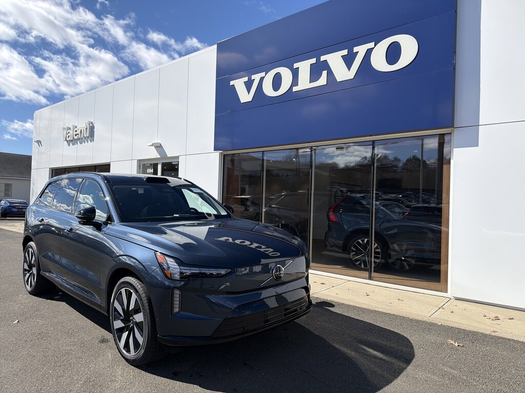 New 2025 Volvo EX90 Plus Twin Motor Performance Plus 7-Seater