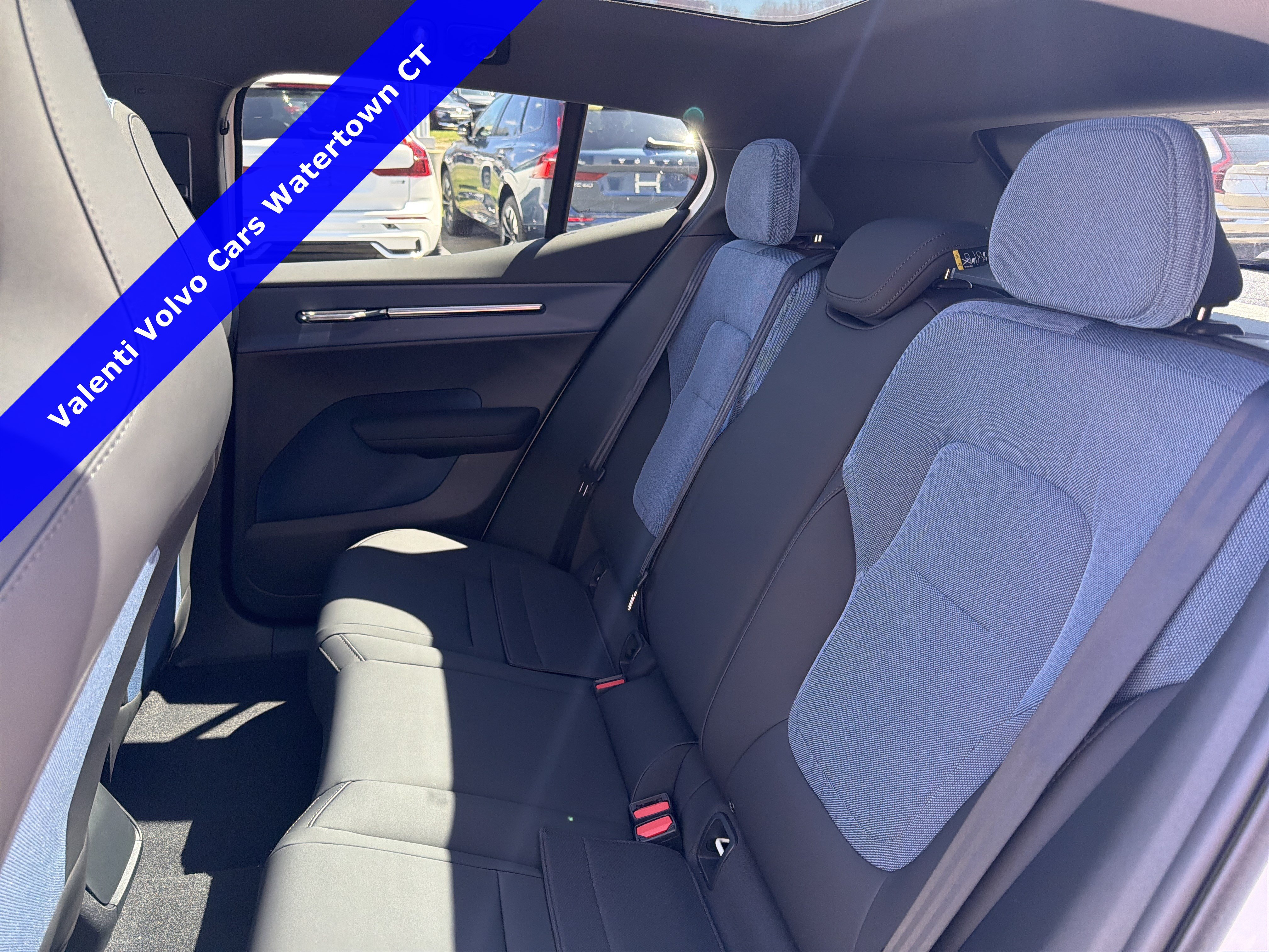 2026 Volvo EX30 Plus - Photo 25