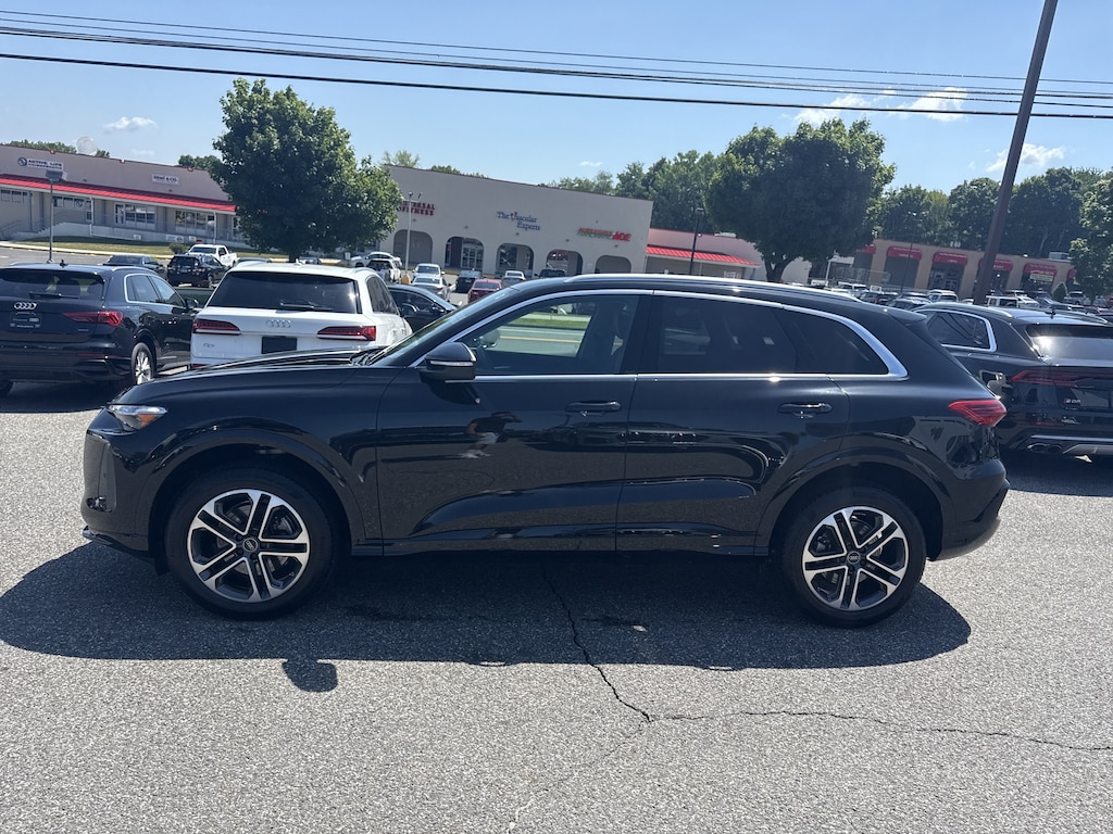 Certified 2025 Audi Q5 PREMIUM PLUS SUV