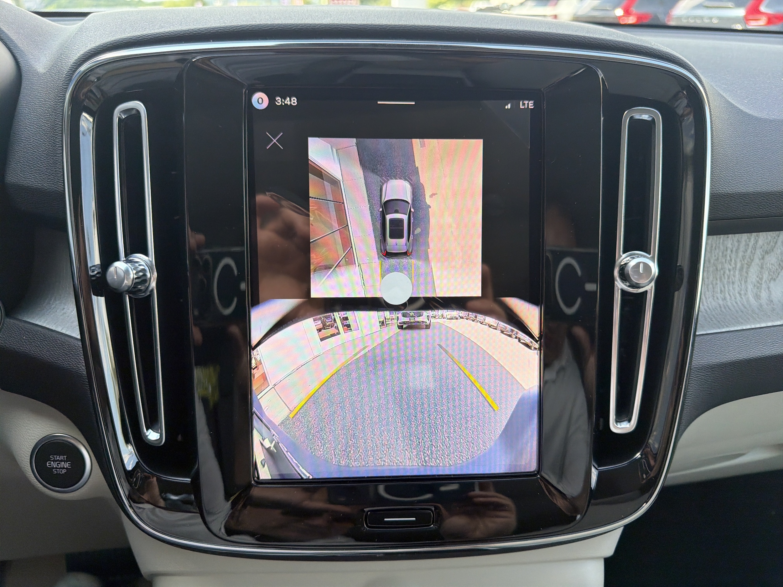 2026 Volvo XC40 Plus - Photo 21