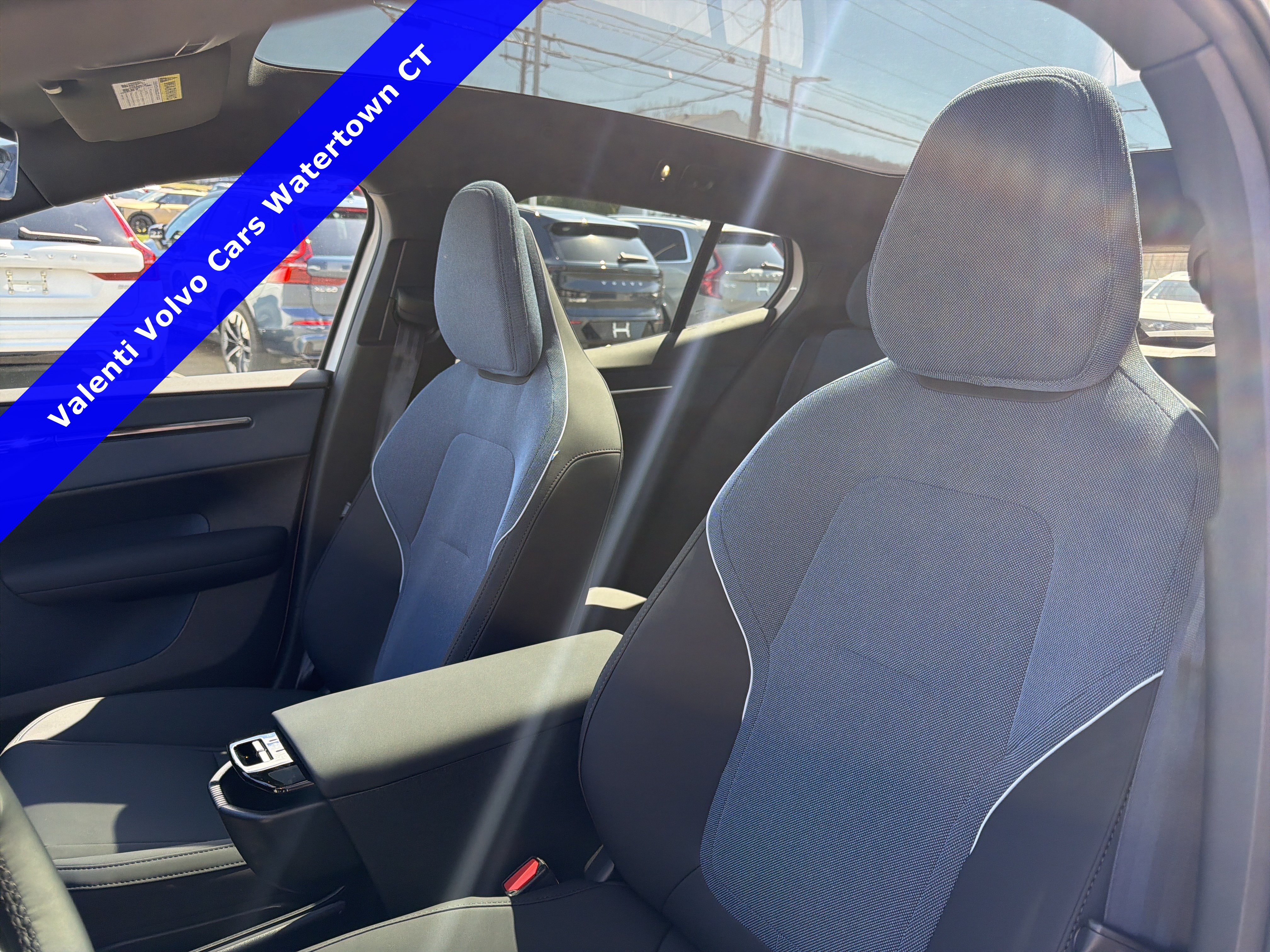 2026 Volvo EX30 Plus - Photo 13