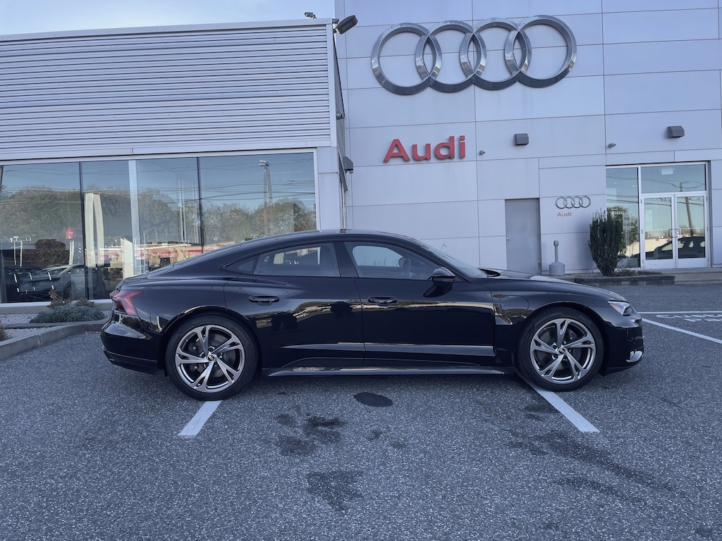Used 2023 Audi e-tron GT PREMIUM PLUS Sedan