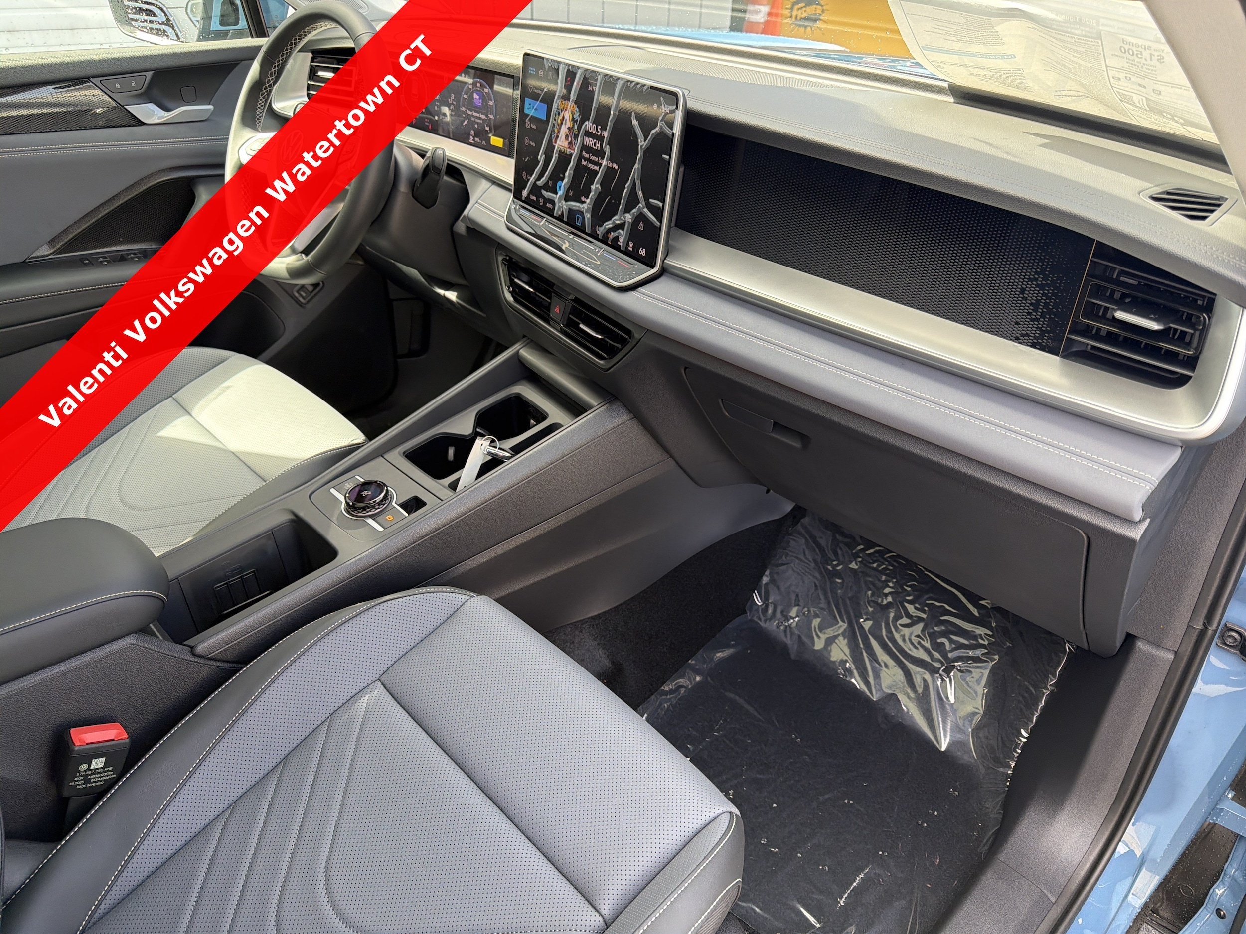 2026 Volkswagen Tiguan SE - Photo 15