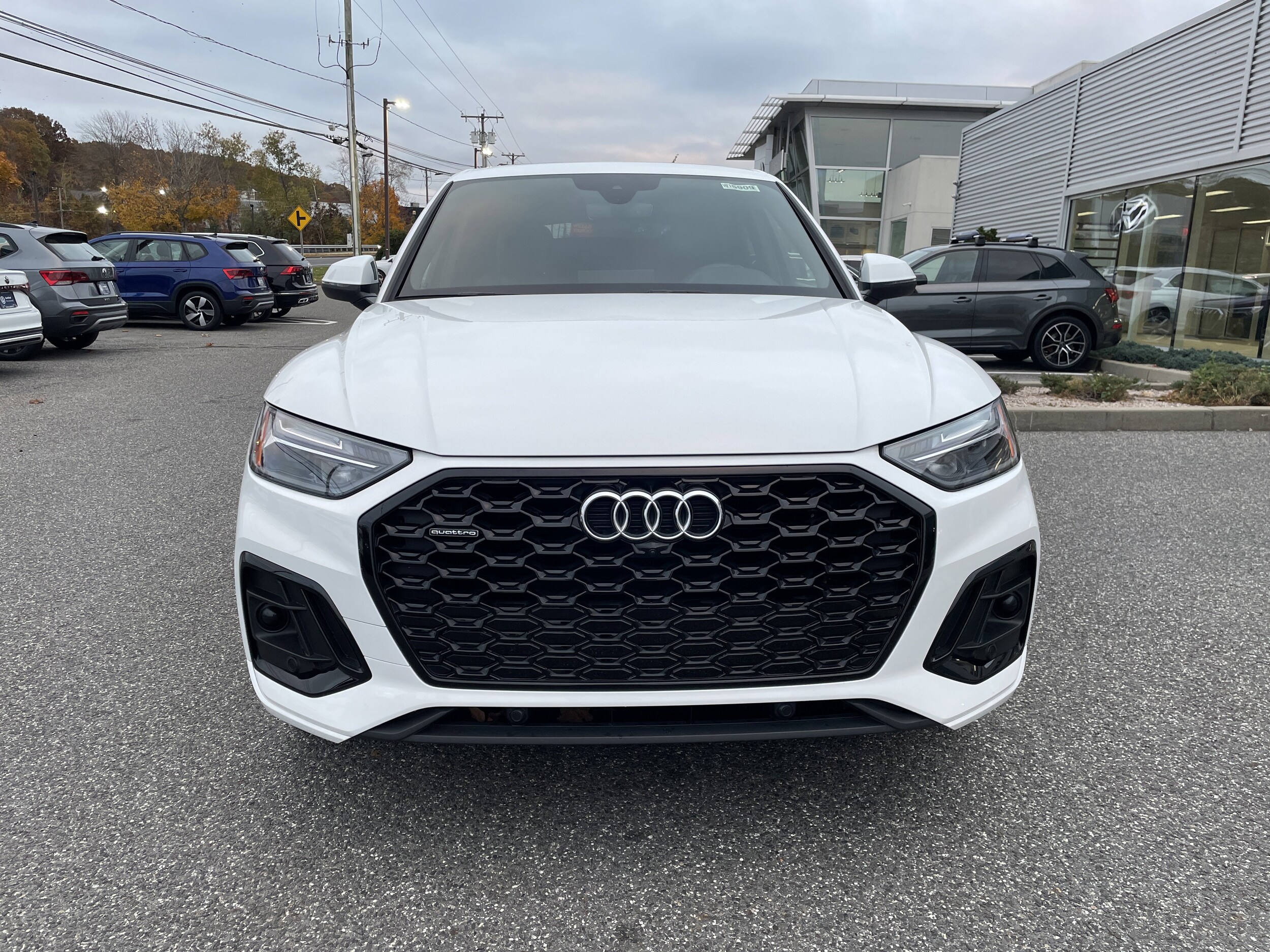 2023 Audi Q5 Sportback S line Premium photo 2