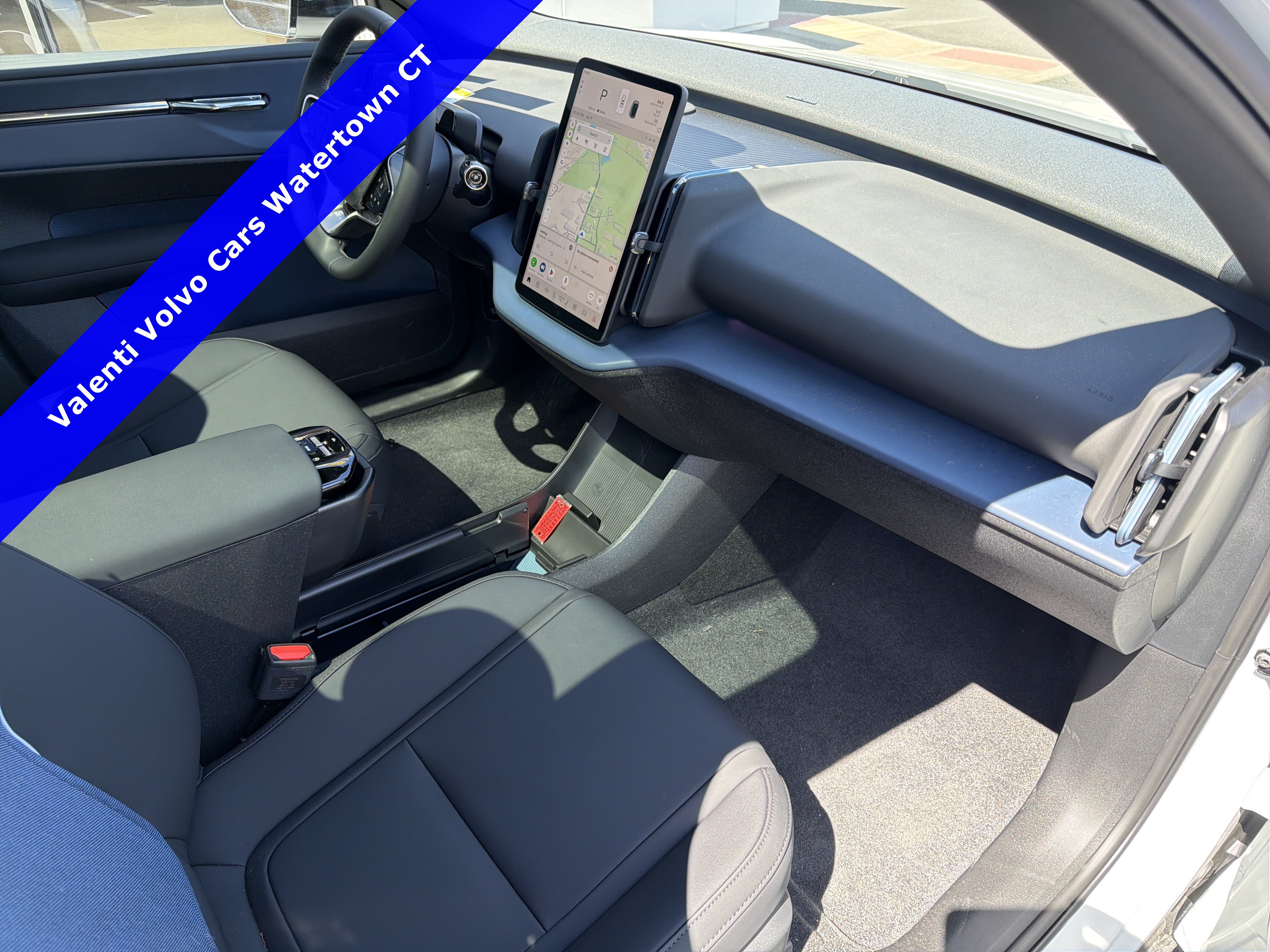 2026 Volvo EX30 Plus - Photo 19