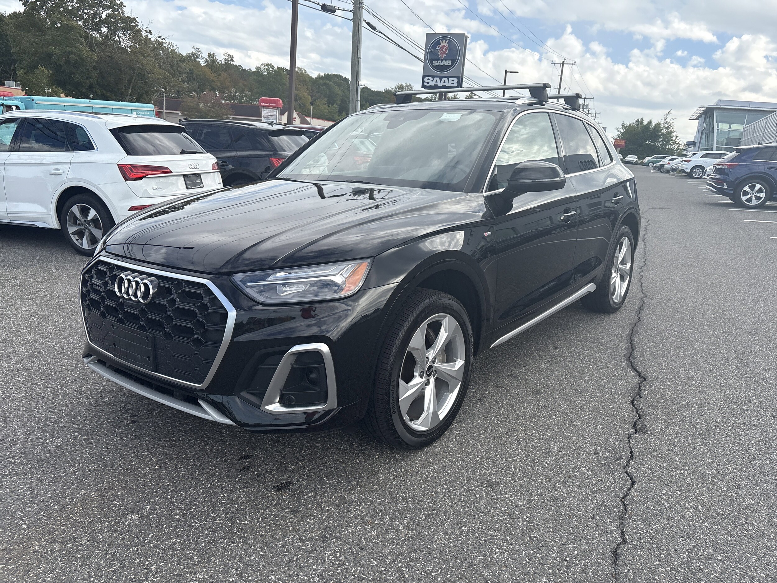 2023 Audi Q5 S line Premium Plus photo 2