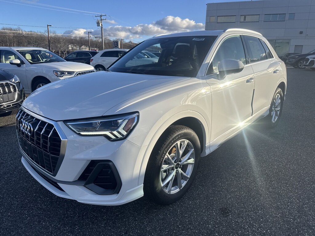 New 2025 Audi Q3 45 S line Premium Plus SUV