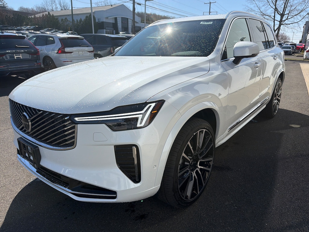New 2026 Volvo XC90 Plus B6 AWD Plus 7-Seater
