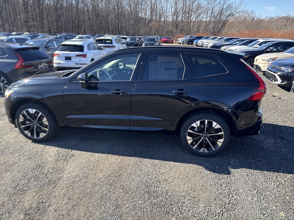 New 2026 Volvo XC60 Plus B5 AWD Plus