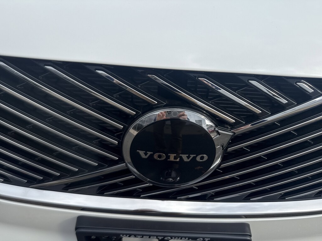 New 2026 Volvo XC90 Plus B6 AWD Plus 7-Seater