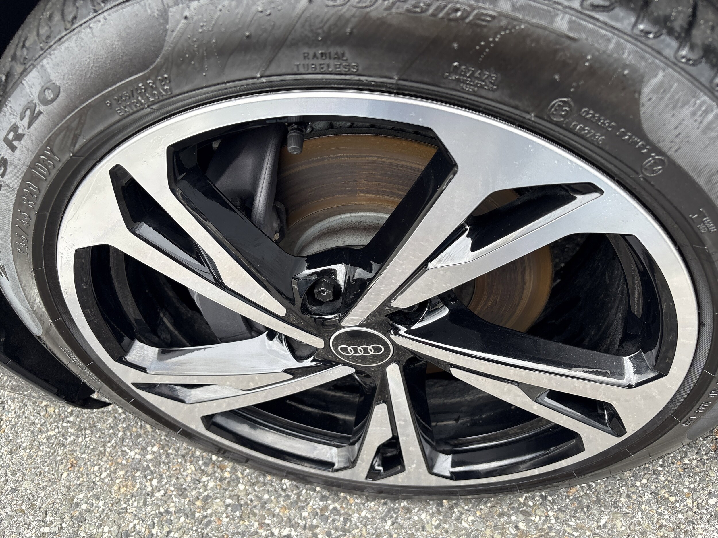 2023 Audi e-tron GT Premium Plus photo 3