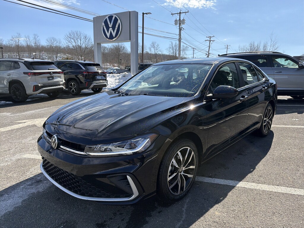 New 2026 Volkswagen Jetta SE SE Auto