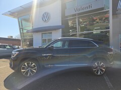 2025 Volkswagen Atlas Cross Sport 2.0T SEL Premium R-Line 2.0T SEL Premium R-Line 4MOTION