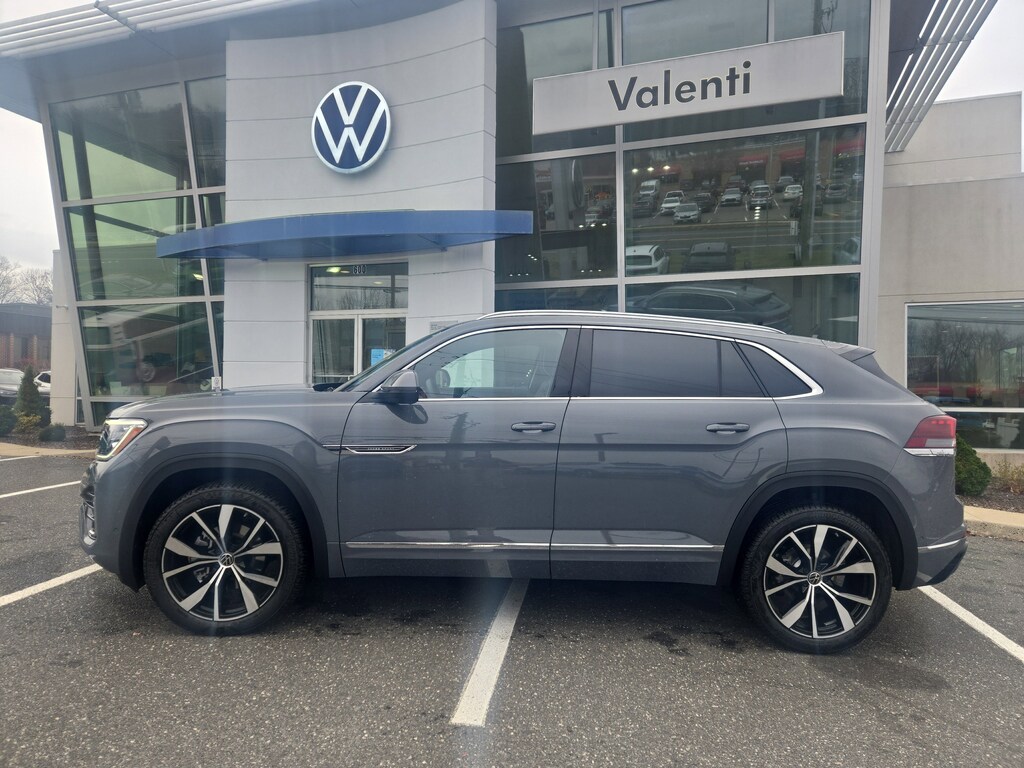 New 2026 Volkswagen Atlas Cross Sport 2.0T SEL Premium R-Line 2.0T SEL Premium R-Line 4MOTION