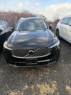 2026 Volvo XC90 Plus B6 AWD Plus 7-Seater