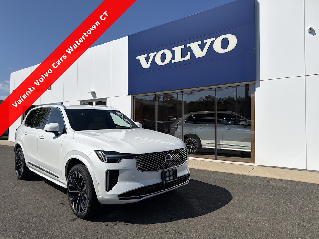 New 2026 Volvo XC90 Plug-In Hybrid