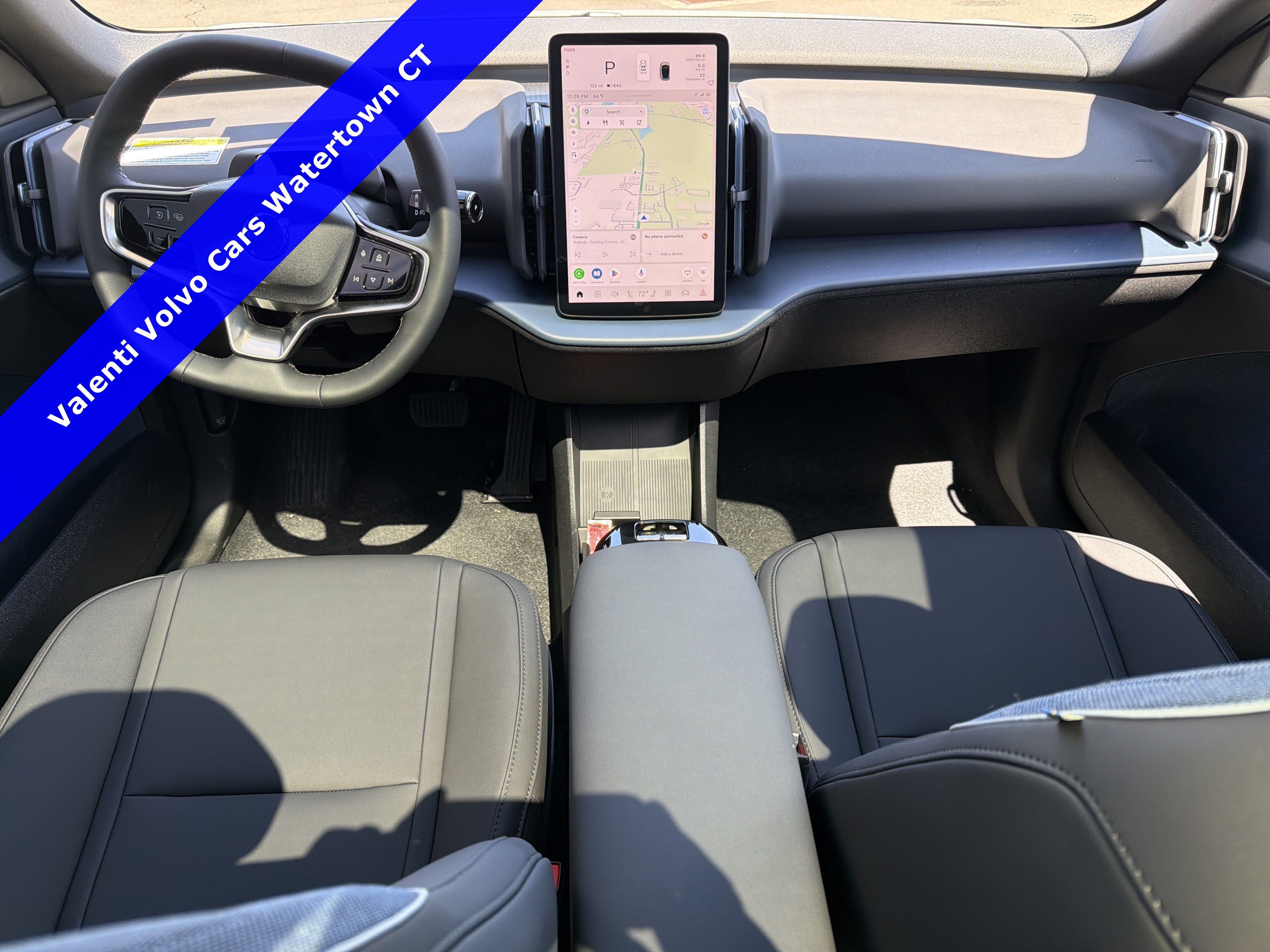 2026 Volvo EX30 Plus - Photo 17