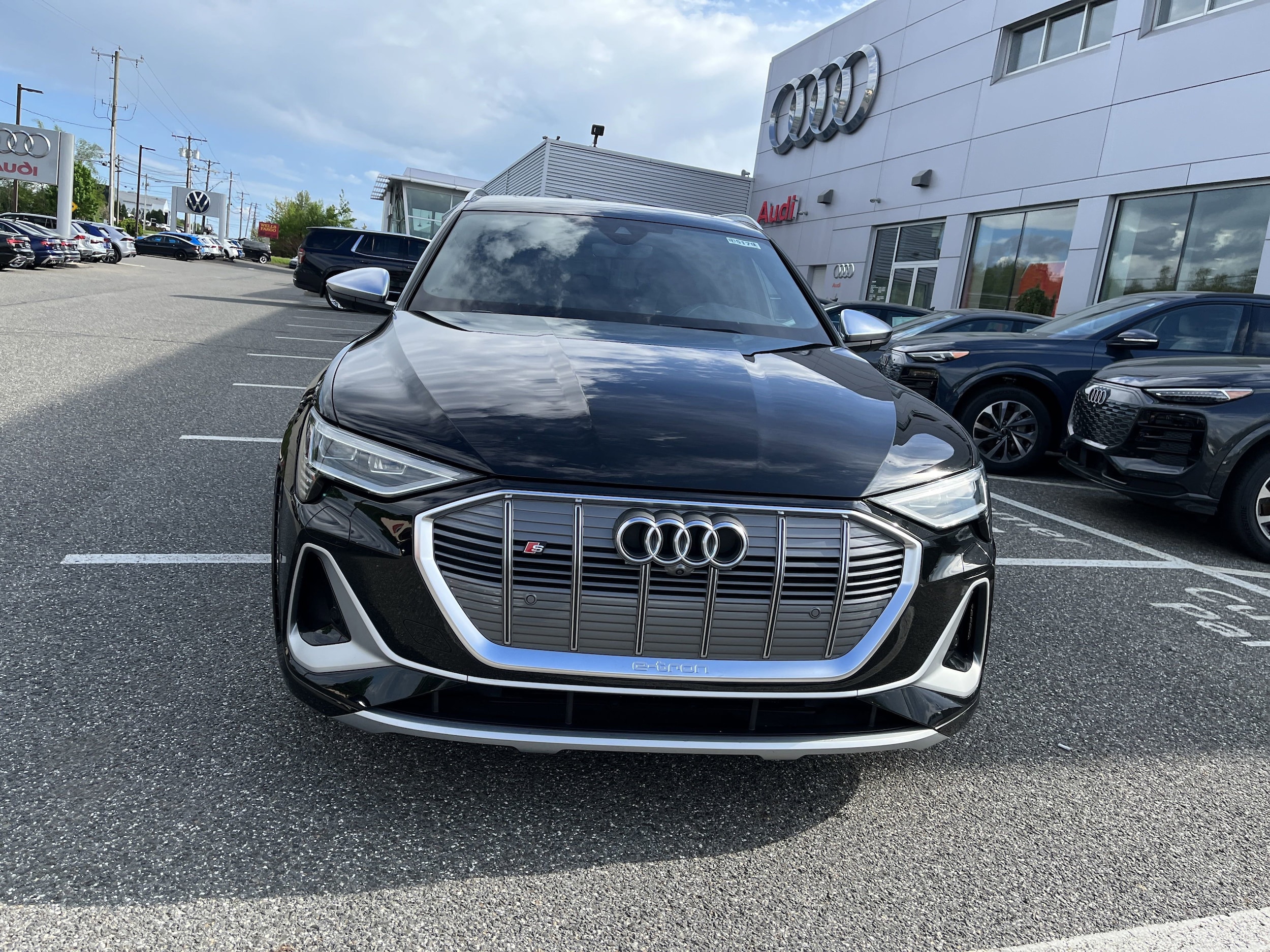 Certified 2022 Audi e-tron S Premium Plus with VIN WA1ACBGE2NB042944 for sale in Watertown, CT
