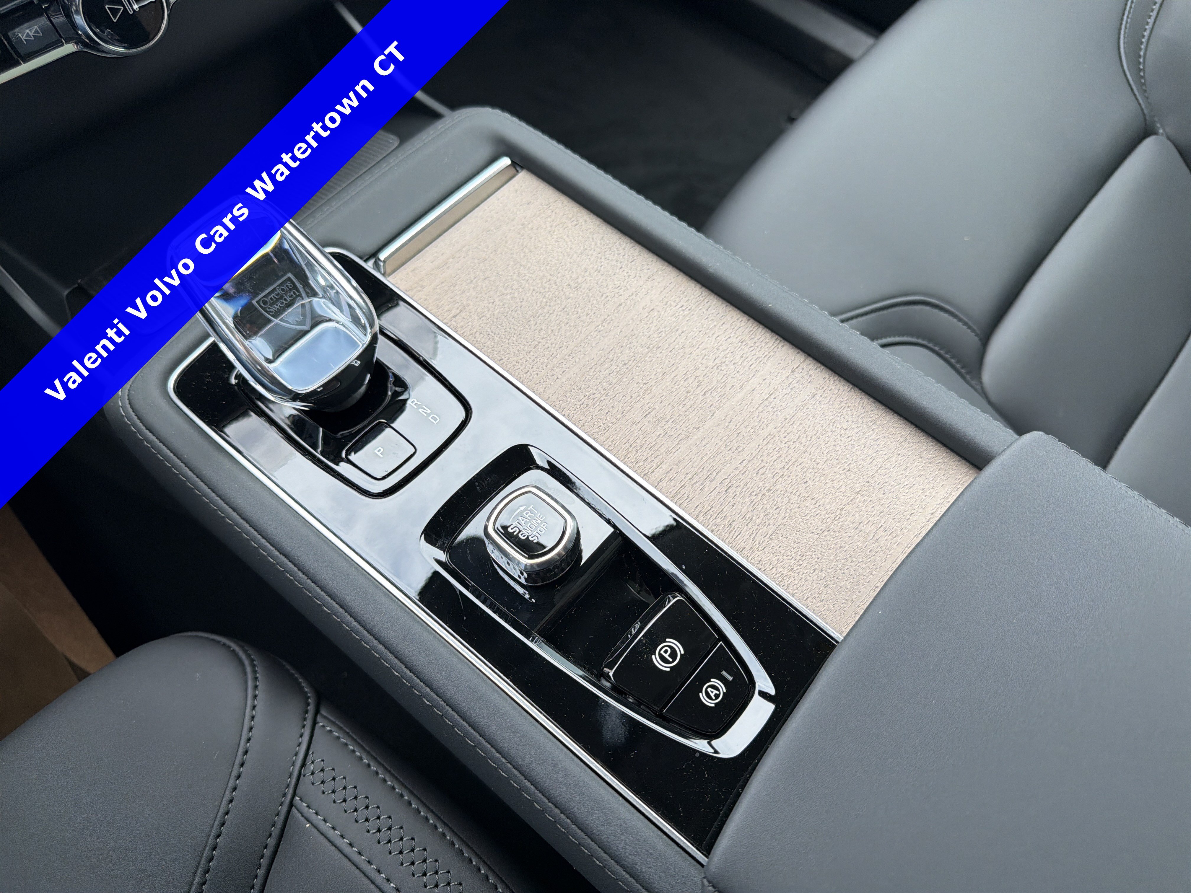 2026 Volvo XC90 Plus - Photo 20