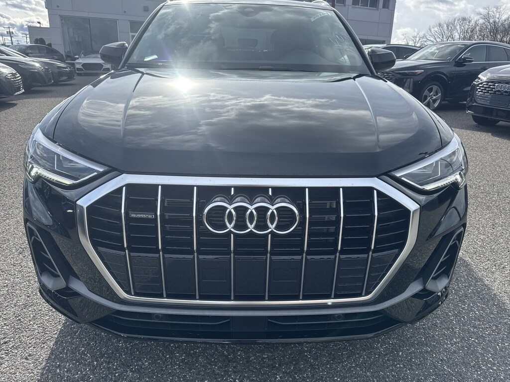 New 2025 Audi Q3 45 S line Premium SUV