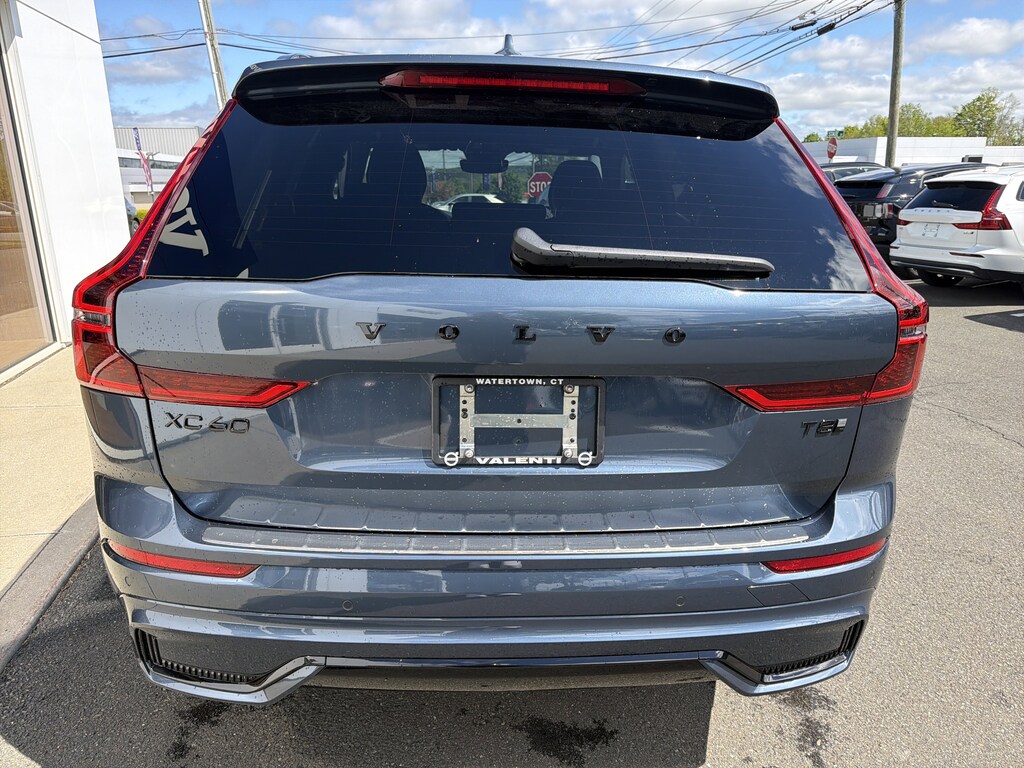 New 2026 Volvo XC60 Plug-In Hybrid