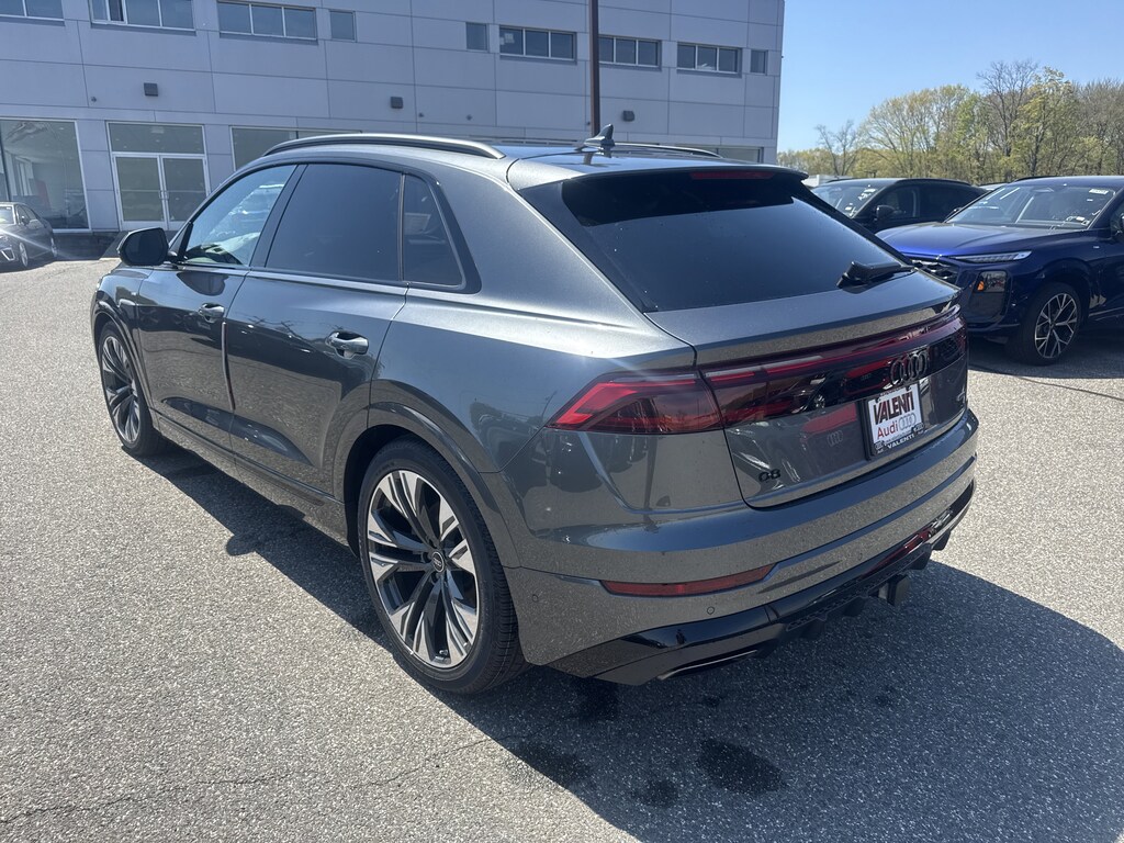 New 2026 Audi Q8