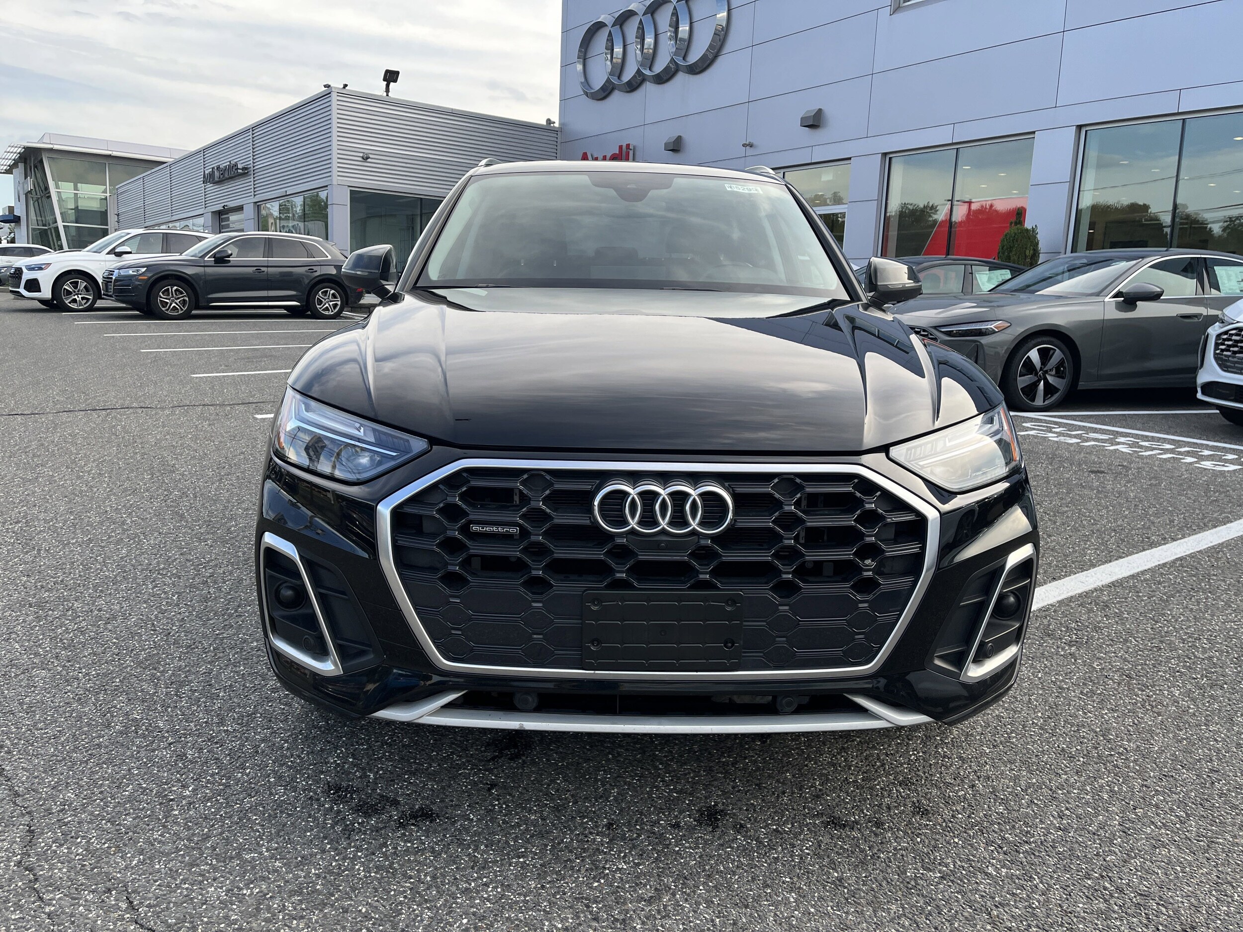2021 Audi Q5 Premium Plus photo 2